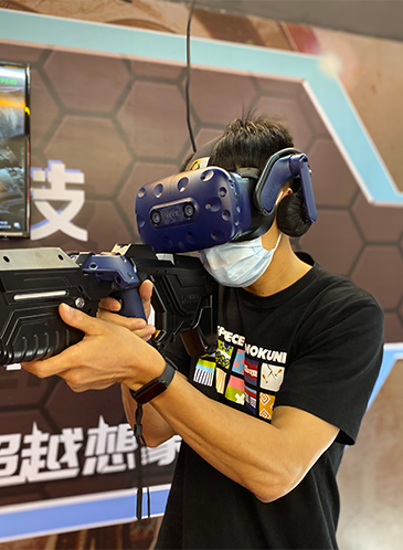 2023年VR行业前景如何？开一家VR体验馆能否盈利？